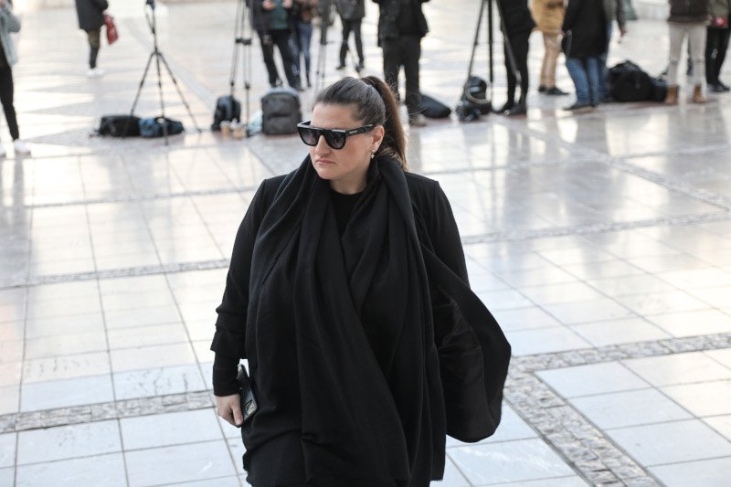 γυναικα