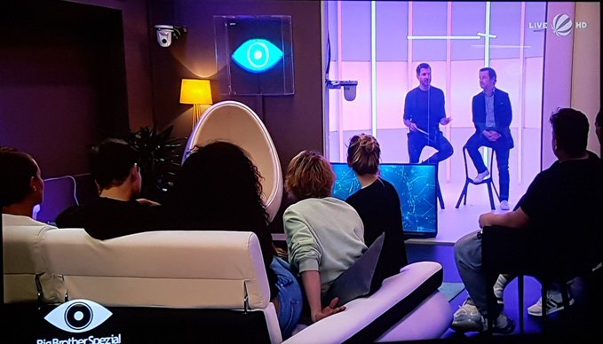 Ο παρουσιαστής ενημέρωσε τους παίκτες του Big Brother για όσα συμβαίνουν στον κόσμο εξαιτίας του κορωνοϊού