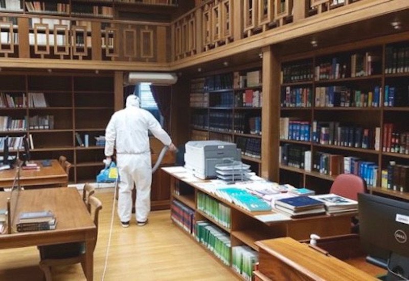 Απολύμανση σε όλους τους χώρους της Βουλής