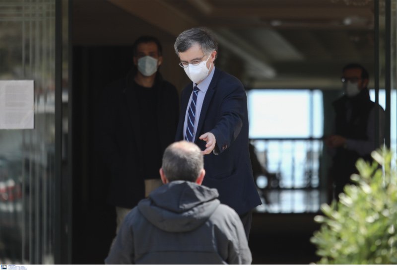 κορωνοϊός Νέα Μάκρη γηροκομείο Σωτήρης Τσιόδρας