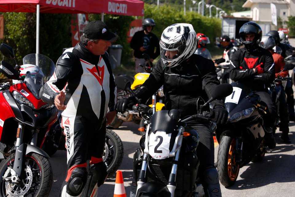 Ημερίδα επιμόρφωσης Εκπαιδευτών Σχολών Οδηγών από τη Ducati