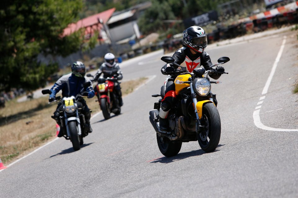 Ημερίδα επιμόρφωσης Εκπαιδευτών Σχολών Οδηγών από τη Ducati