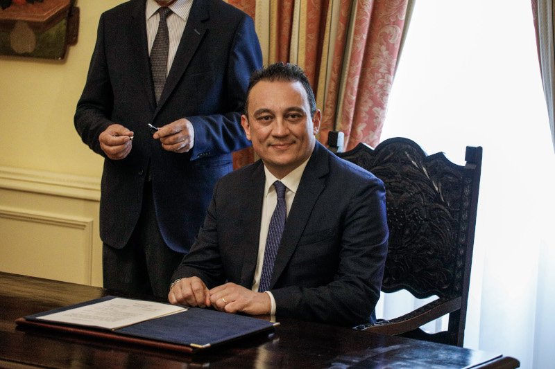 Ο νέος υφυπουργός Εξωτερικών, Κώστας Βλάσης κατά την ορκομωσία του