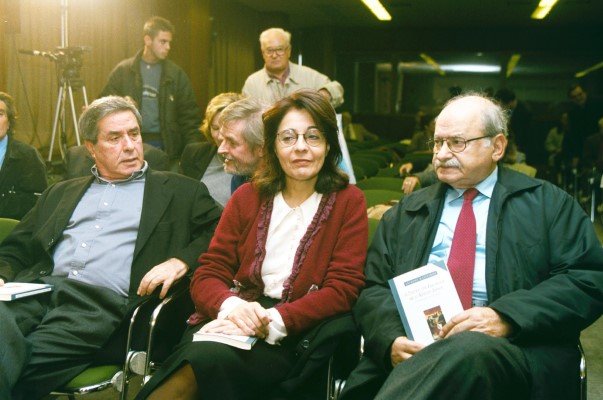 Ο Πέτρος Κουναλάκης με την Μαρία Δαμανάκη και τον Λεωνίδα Κύρκο
