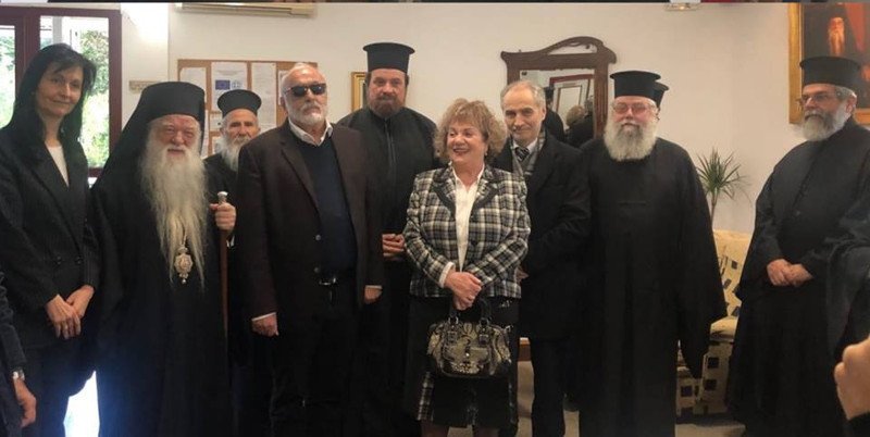 Ο Παναγιώτης Κουρουμπλής μαζί με τον Αμβρόσιο φωτογραφίζονται παρέα