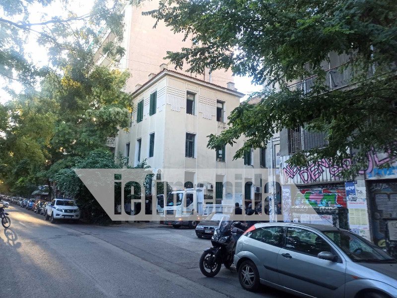 Υπό κατάληψη κτίριο στα Εξάρχεια