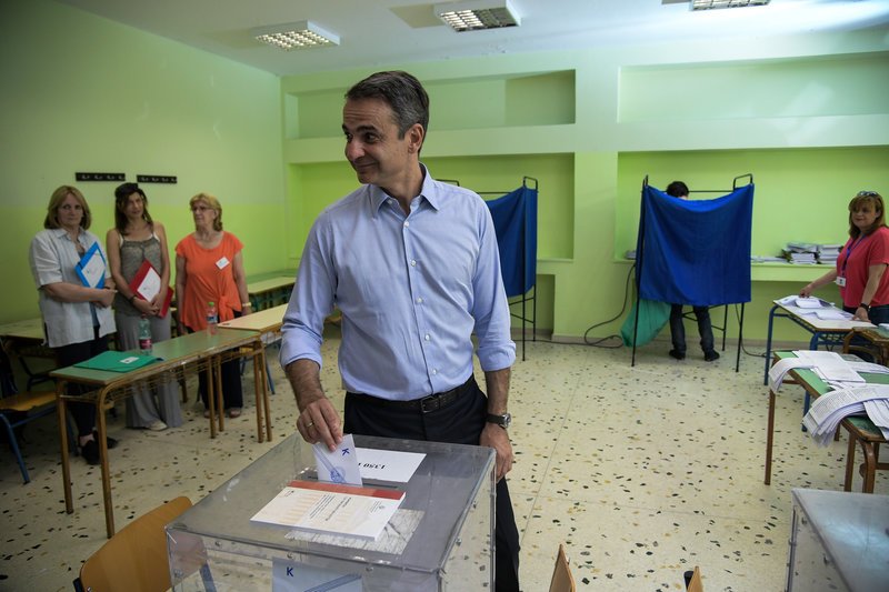 Ο Κυριάκος Μητσοτάκης ψηφίζει
