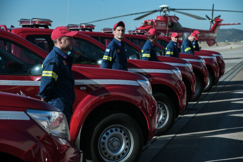 Κυριάκος Μητσοτάκης Πυροσβεστικά οχήματα Παπαστράτος
