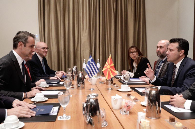 Κυριάκος Μητσοτάκης και Ζόραν Ζάεφ στη συνάντηση