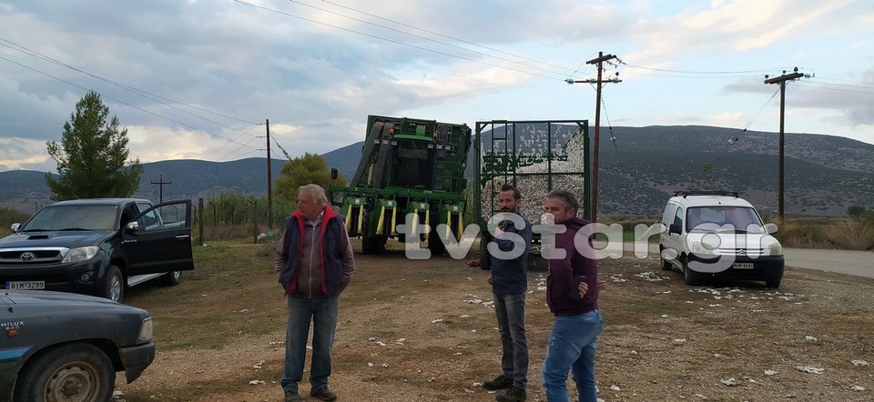 Σοκ στη Χαιρώνεια: Νεκρός 45χρονος χειριστής βαμβακοσυλλεκτικής μηχανής από ηλεκτροπληξία [εικόνα]