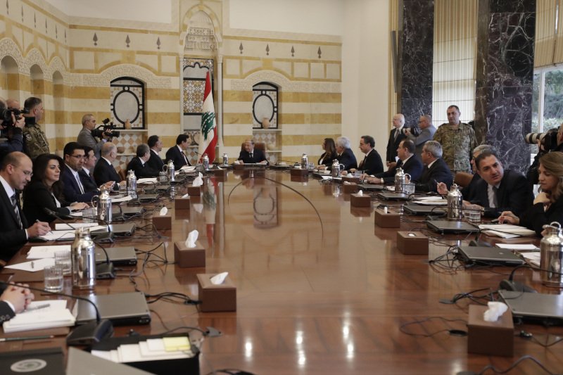 Στιγμιότυπο από την πρώτη συνεδρίαση του νέου υπουργικού Συμβουλίου