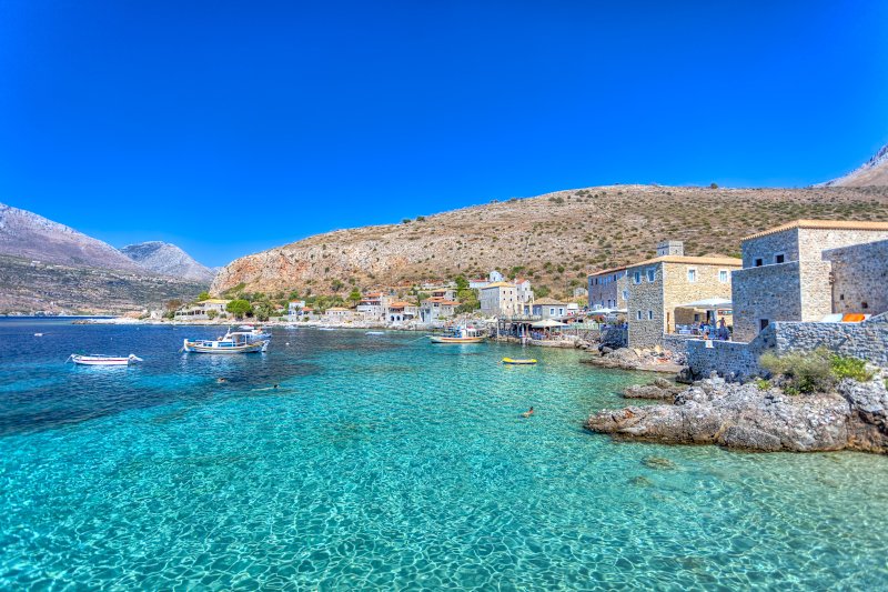 Τα πετρόχτιστα σπίτια στο Λιμένι