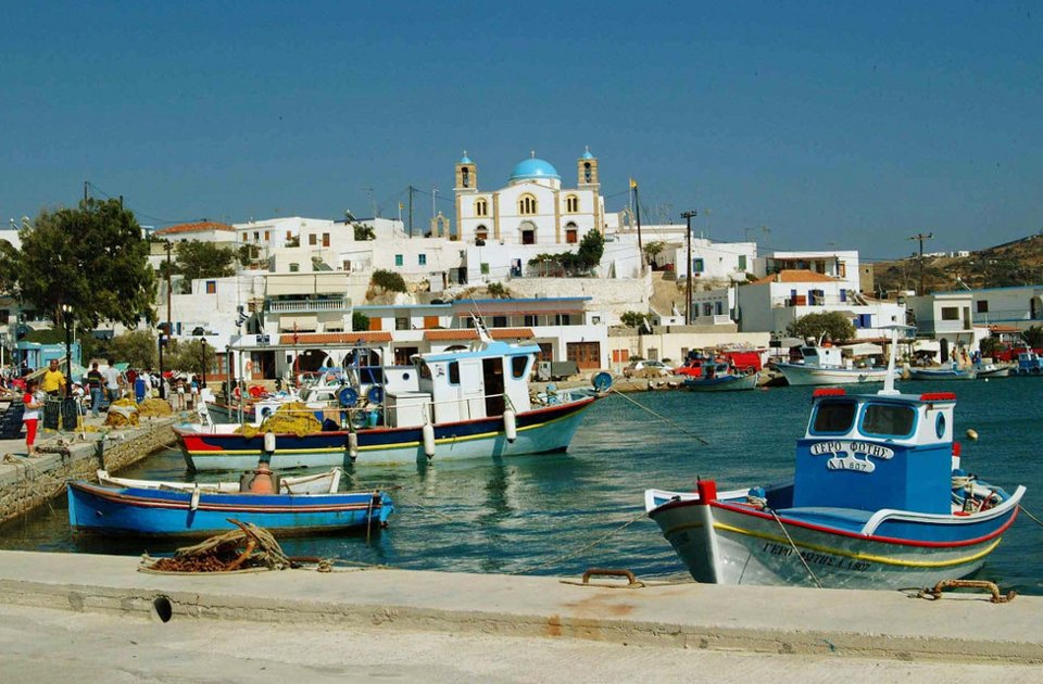 Εδώ οι άνθρωποι χαιρετούν ο ένας τον άλλον με τα μικρά τους ονόματα