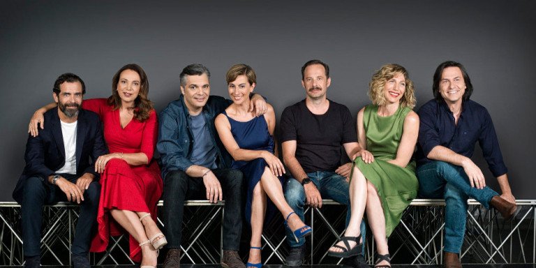 Οι χαρακτήρες του «Λόγω Τιμής» ξανά μαζί για την επιστροφή της σειράς 20 χρόνια μετά