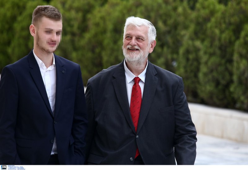 Ο Γιάννης Λοβέρδος με τον γιο του