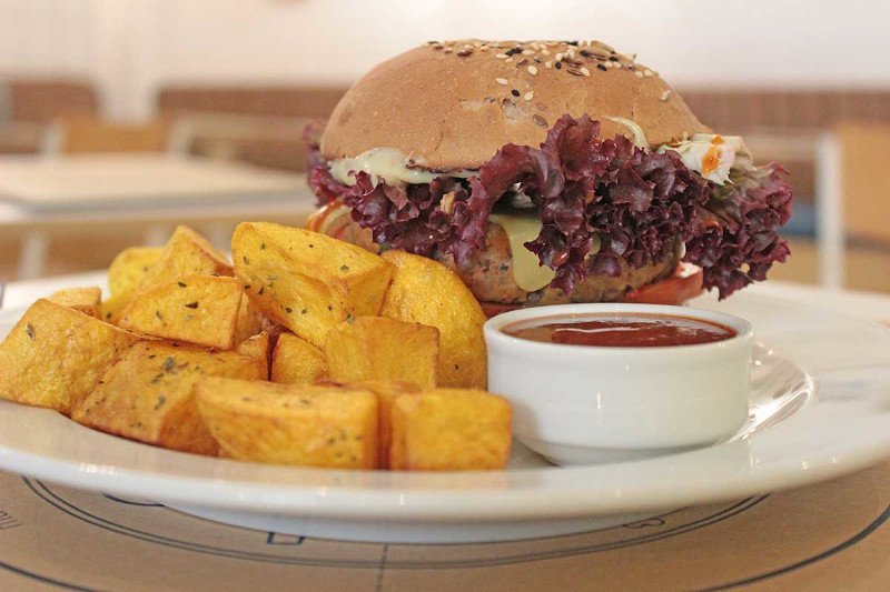 Φωτογραφία: Facebook mama tierra @mamatierra.healthycuisine