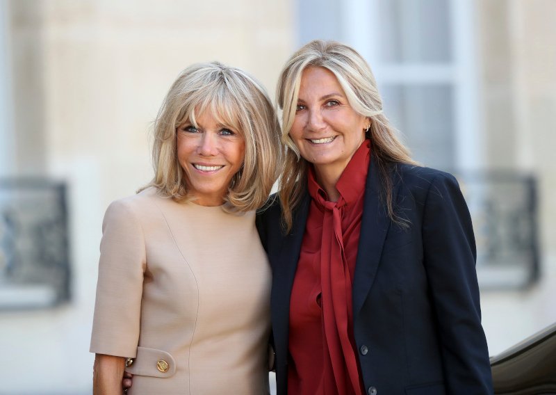 Η Μαρέβα Μητσοτάκη με την Μπριζίτ Μακρόν