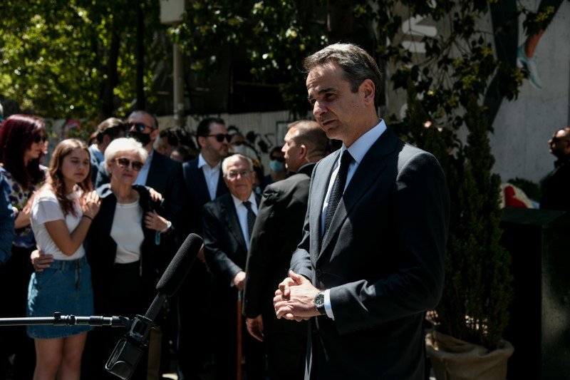 Ο Κυριάκος Μητσοτάκης κάνει δηλώσεις για την εκδήλωση μνήμης των θυμάτων της Marfin