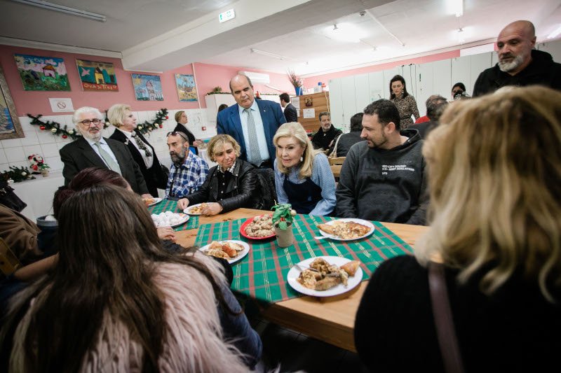 Με τους ανθρώπους που φιλοξενούνται Κοινωνικές Δομές Αστέγων του Ομίλου για την UNESCO Πειραιώς και Νήσων