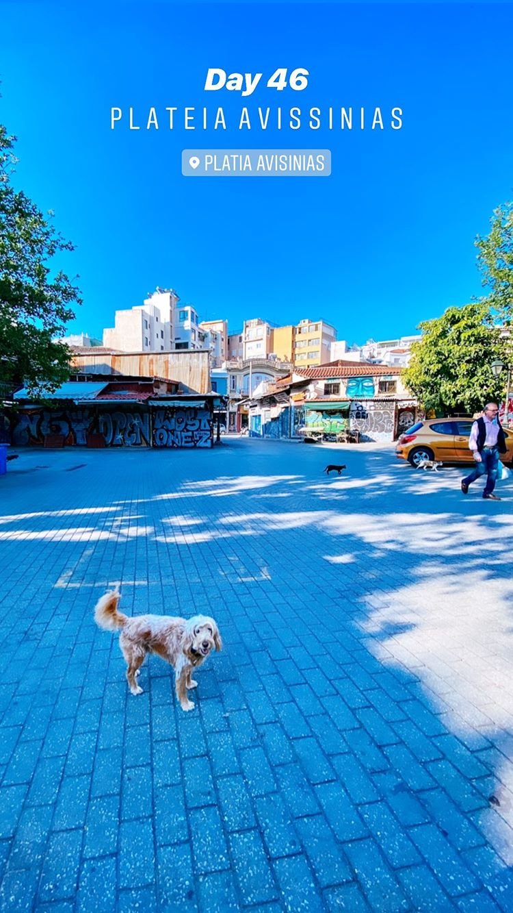 Η πλατεία Αβησσυνίας έρημη από κόσμο και δραστηριότητα