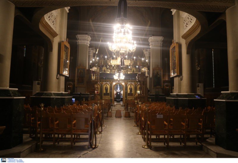 Χωρίς πιστούς η ακολουθία της Μ. Πέμπτης στον Ιερό Ναό Αγίου Ιωάννη Χρυσοστόμου στη Θεσσαλονίκη -Φωτογραφία: Intimews/ΜΩΥΣΙΑΔΗΣ ΓΙΑΝΝΗΣ