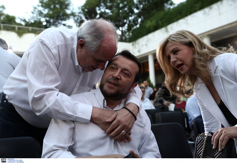 Ο Τέρενς Κουίκ, ο Νίκος Παππάς και η Μερόπη Τζούφη-