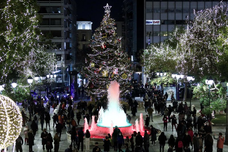 Συνωστισμός στην πλατεία Συντάγματος