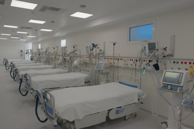 Οι νέες κλίνες που παραδόθηκαν στη ΜΕΘ του Γενικού Κρατικού Νοσοκομείου Νίκαιας