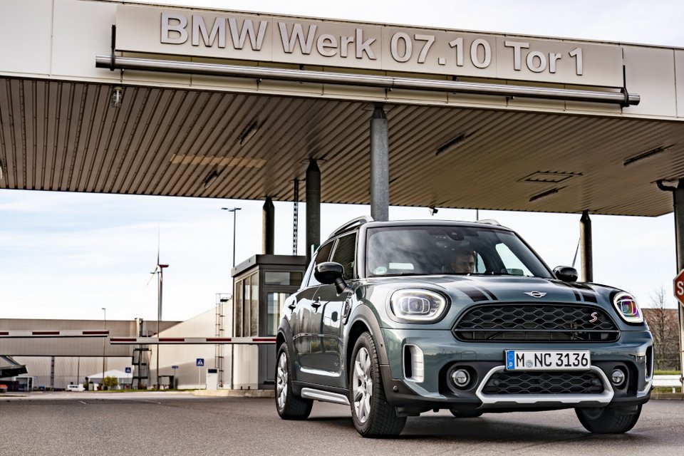MINI: Στα σκαριά το νέο της crossover μοντέλο