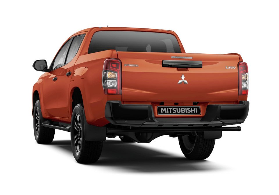 Νέες εκδόσεις για το Mitsubishi L200