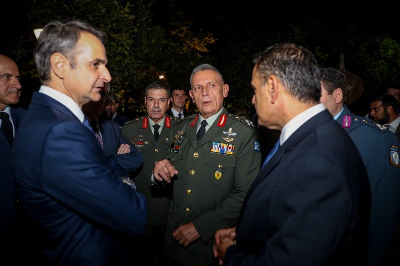 O Ο Κυριάκος Μητσοτάκης με την ηγεσία του υπ. Αμυνας-Φωτογραφία: ΕUROKINISSI/ΣΩΤΗΡΗΣ ΔΗΜΗΤΡΟΠΟΥΛΟΣ