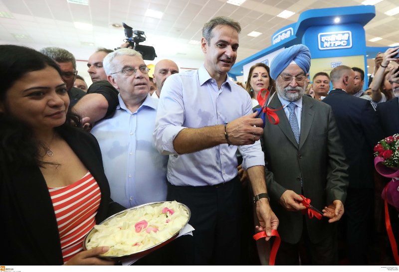 Ο Κυριάκος Μητσοτάκης εγκαινίασε το περίπτερο της Ινδίας