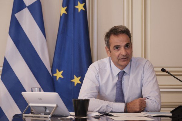 Ο Κυριάκος Μητσοτάκης κατά την τηλεδιάσκεψη με τους ηγέτες της ΕΕ / Φωτογραφία: ΓτΠ/ΠΑΠΑΜΗΤΣΟΣ ΔΗΜΗΤΡΗΣ