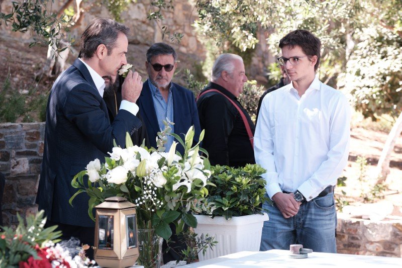 Ο Κυριάκος Μητσοτάκης και ο γιος του Κωνσταντίνος