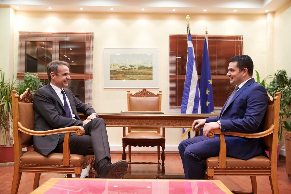 Μητσοτάκης από Καματερό: «Όσο πιο πολλά τα προβλήματα, τόσο μεγαλύτερο το ενδιαφέρον» [εικόνες]