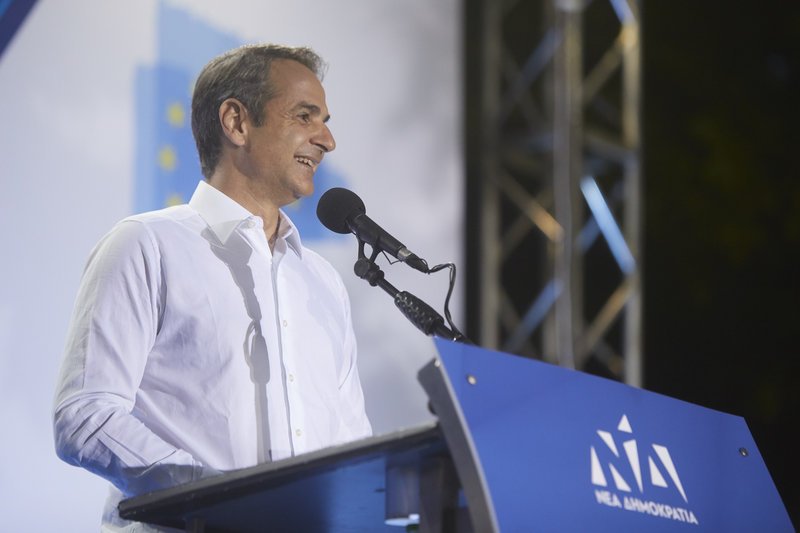 Ο Κυριάκος Μητσοτάκης μιλά στη συγκέντρωση της ΝΔ στη Λάρισα