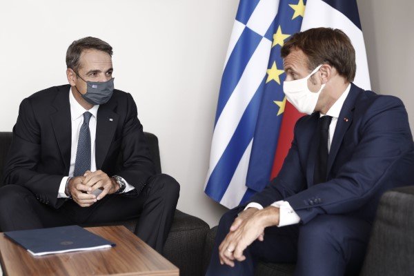 Κυριάκος Μητσοτάκης και Εμανουέλ Μακρόν στην Κορσική / Φωτογραφία: ΓτΠ ΠΑΠΑΜΗΤΣΟΣ ΔΗΜΗΤΡΗΣ