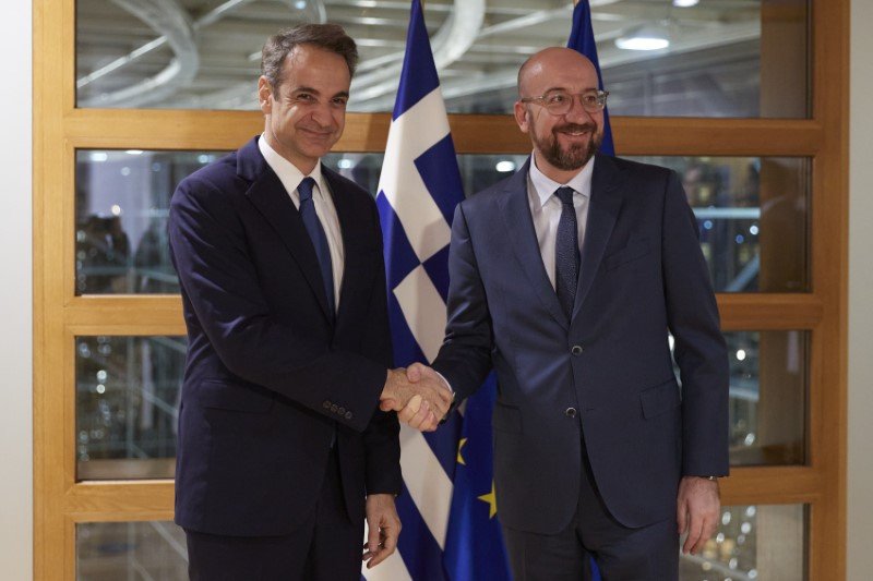 Ο Κυριάκος Μητσοτάκης με τον Σαρλ Μισέλ στις Βρυξέλλες -Φωτογραφία: ΓτΠ ΠΑΠΑΜΗΤΣΟΣ ΔΗΜΗΤΡΗΣ