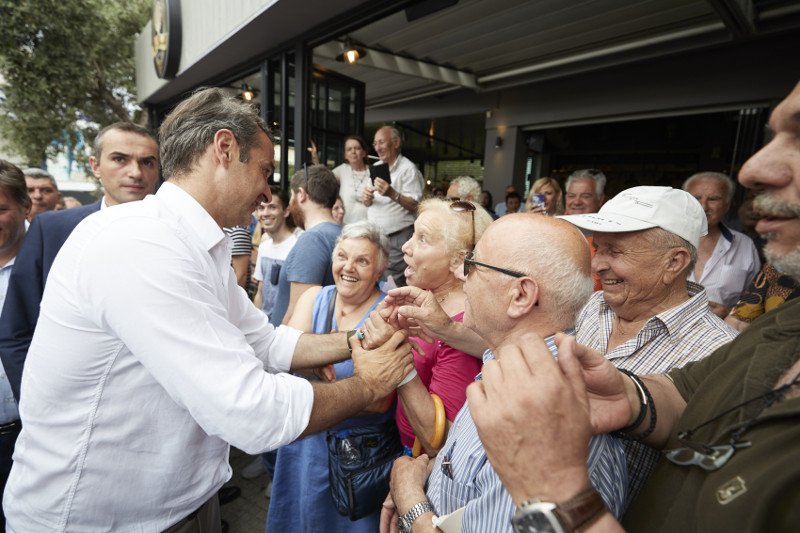 Ο Κυριάκος Μητσοτάκης στην Πετρούπολη
