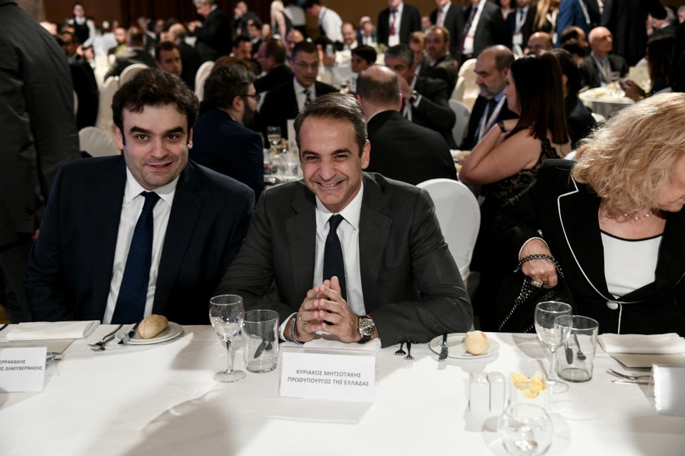 Ο υπουργός Ψηφιακής Πολιτικής Κυριάκος Πιερρακάκης και ο πρωθυπουργός Κυριάκος Μητσοτάκης -Φωτογραφία: Eurokinissi
