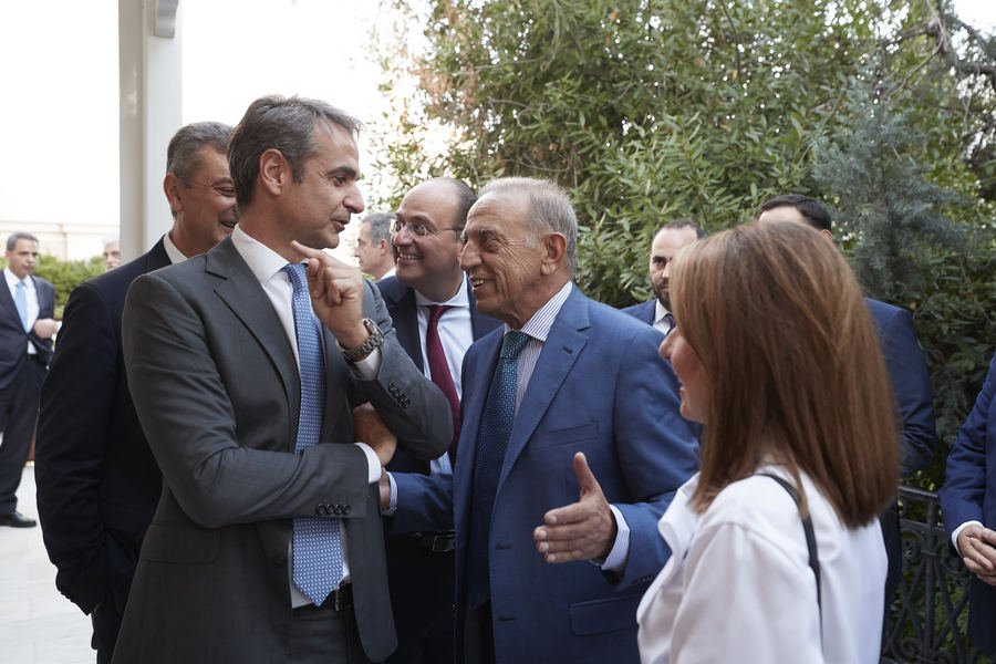 Συνάντηση Μητσοτάκη με 80 περίπου πρωτοεκλεγέντες βουλευτές της ΝΔ
