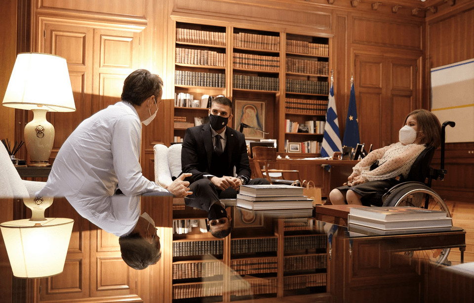 Ο πρωθυπουργός ρώτησε την Ελευθερία για τα επόμενα βήματα στις σπουδές της