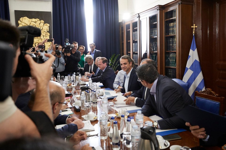 Ο Μητσοτάκης πήγε στη Θεσσαλονίκη για να τσεκάρει αν προχωρούν οι δεσμεύσεις του στη ΔΕΘ