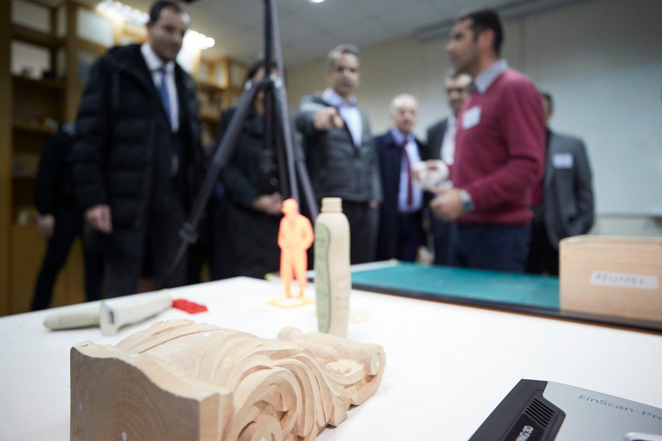 Επίσκεψη Μητσοτάκη στο Τμήμα Δασολογίας, Επιστημών Ξύλου και Σχεδιασμού στην Καρδίτσα