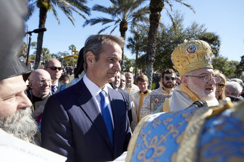 Ο Κυριάκος Μητσοτάκης με τον Αρχιεπίσκοπο Αμερικής Ελπιδοφόρο -Φωτογραφία: ΑΠΕ-ΜΠΕ/ΓΡΑΦΕΙΟ ΤΥΠΟΥ ΠΡΩΘΥΠΟΥΡΓΟΥ/ΔΗΜΗΤΡΗΣ ΠΑΠΑΜΗΤΣΟΣ
