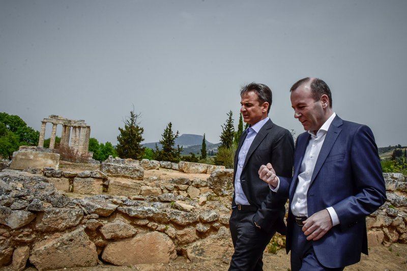 Από τη Νεμέα ο Κυριάκος Μητσοτάκης επιτέθηκε στον Αλέξη Τσίπρα και τον Παύλο Πολάκη