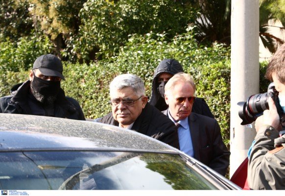 Σύλληψη του Ν. Μιχαλολιάκου στο σπίτι του στην Πεύκη-