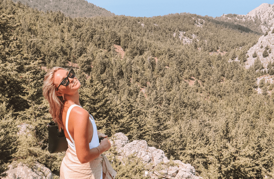 Η Σινέντ ΜακΝαμάρα