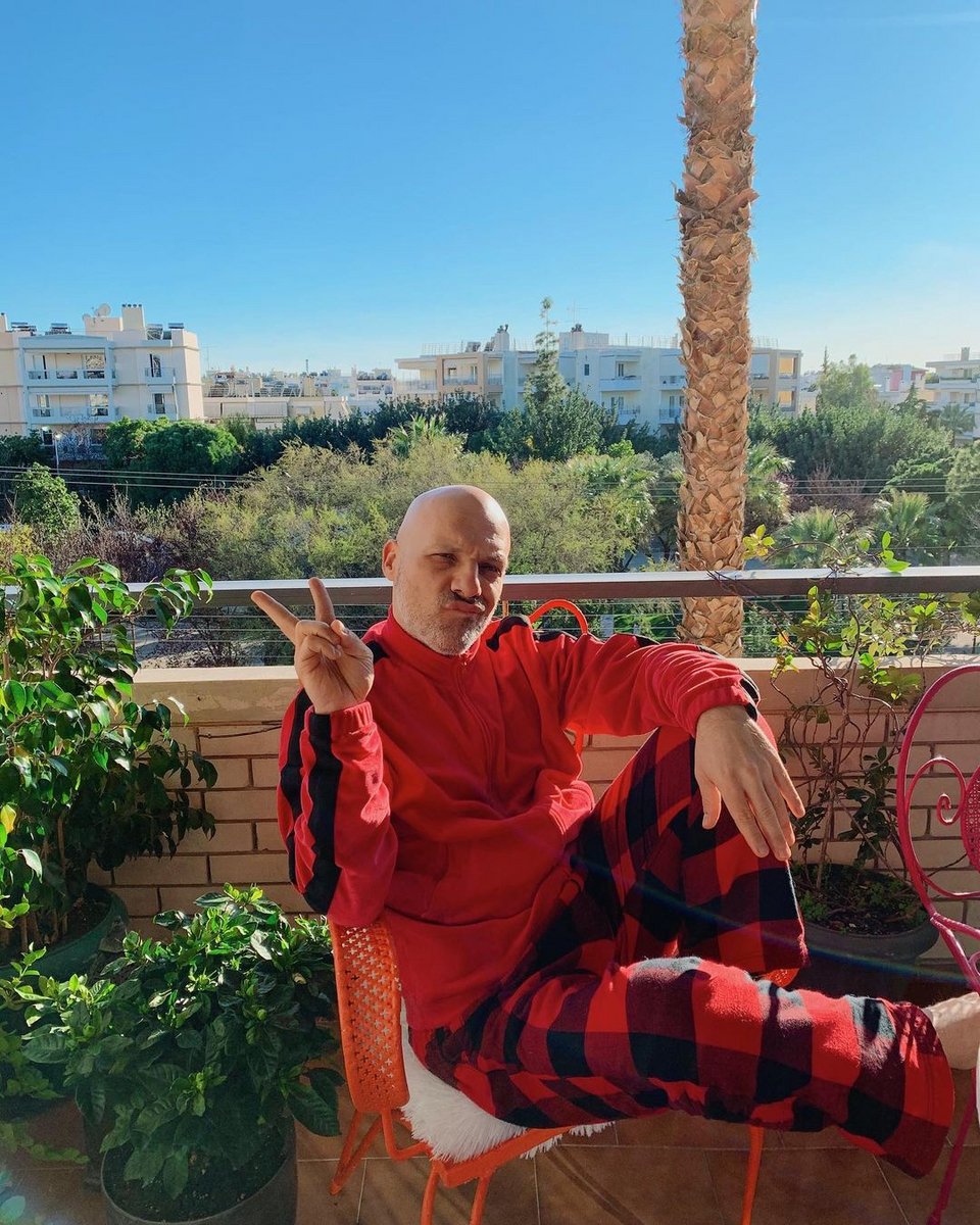 βεράντα Νίκου Μουτσινά