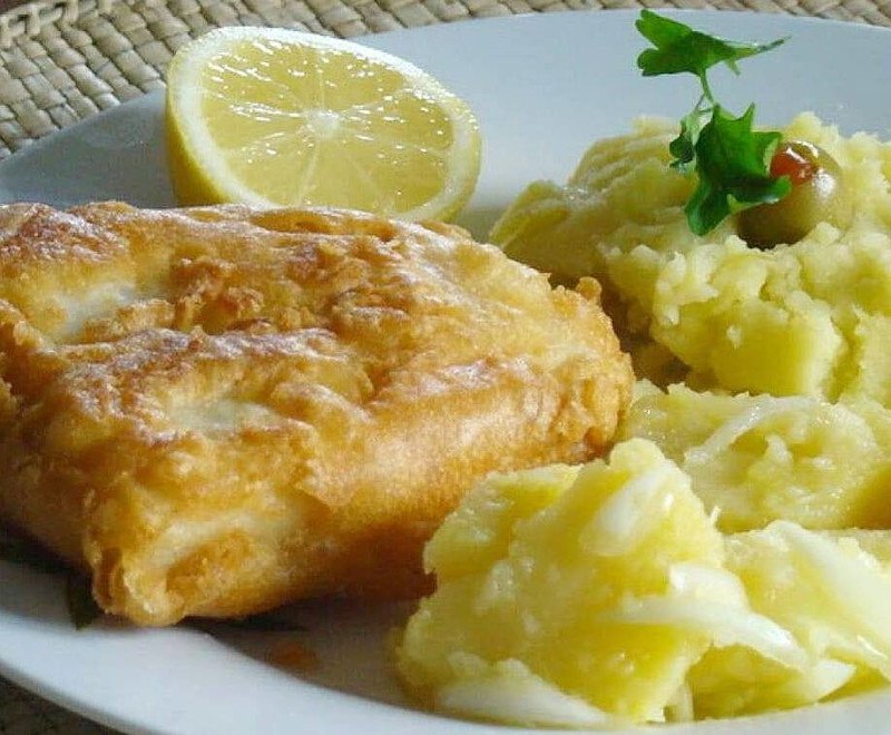 Μπακαλιάρος σκορδαλιά με λεμόνι